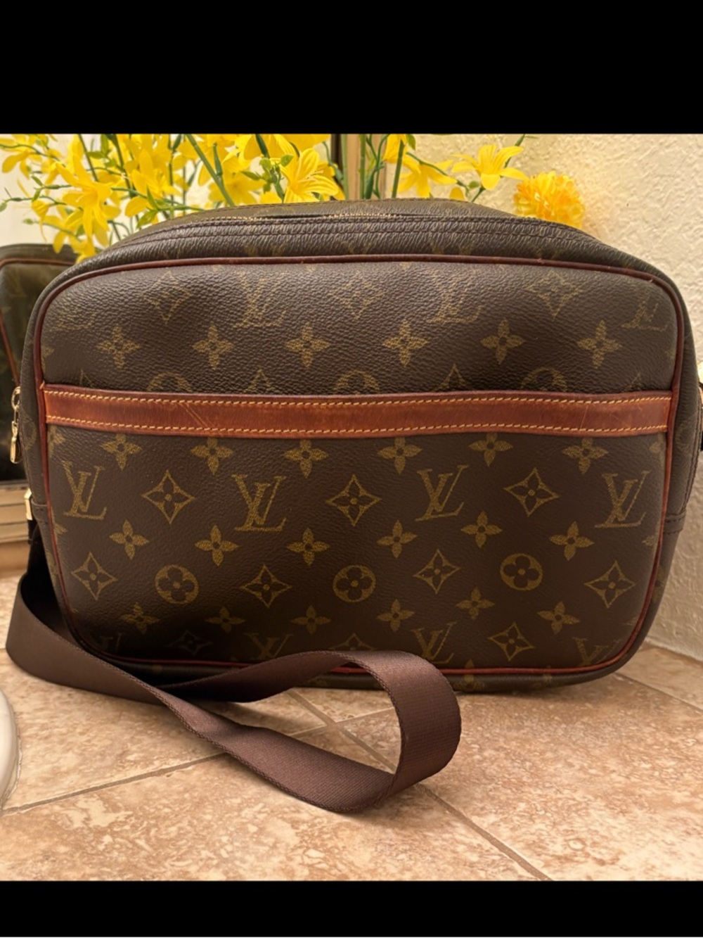 Authentic Vintage Louis Vuitton Monogram Reporter Messenger Crossbody Bag